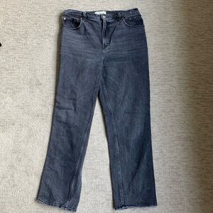 Abercrombie & Fitch The ‘90s Straight Ultra High Rise Black Denim Jeans